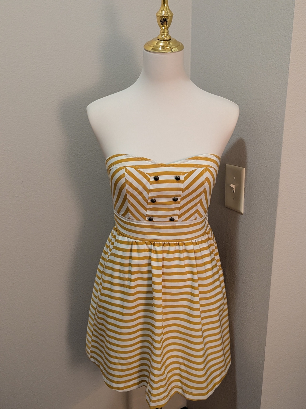 Forever 21 Yellow and White Strapless Striped Sundress